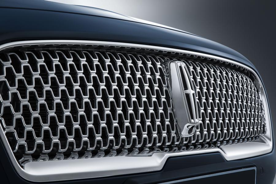 Детали экстерьера Lincoln Continental 3.0T AWD Presidential 2016 года  (CN) (фото 9 из 15)